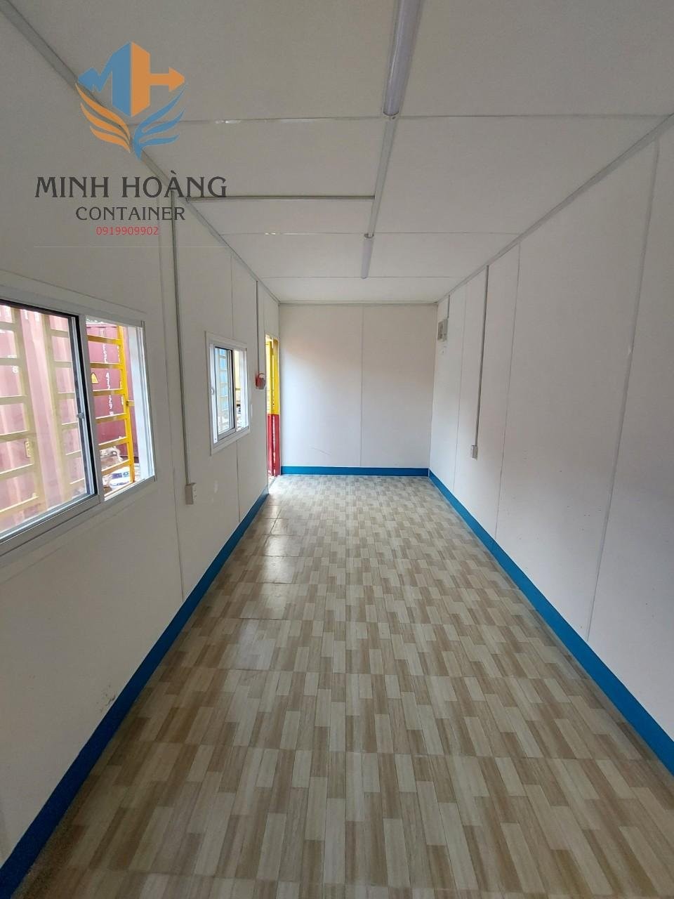 container văn phòng 20feet làm từ vỏ container lạnh sơn mới đỏ vàng